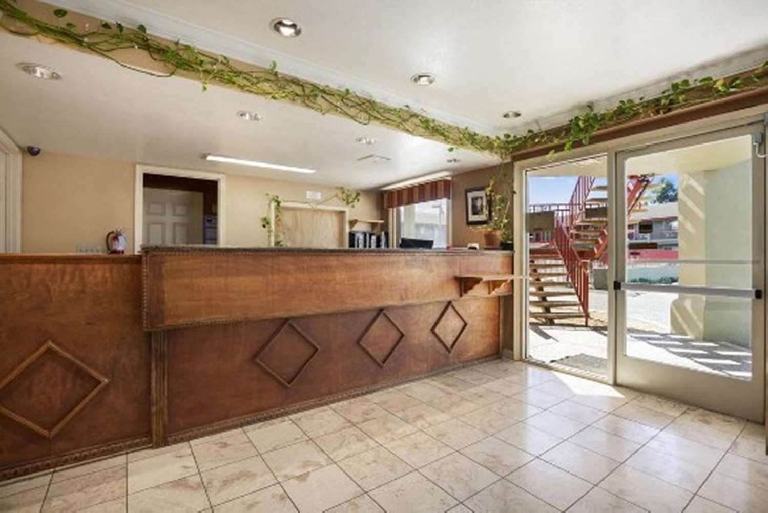 Inn At King City Interior photo