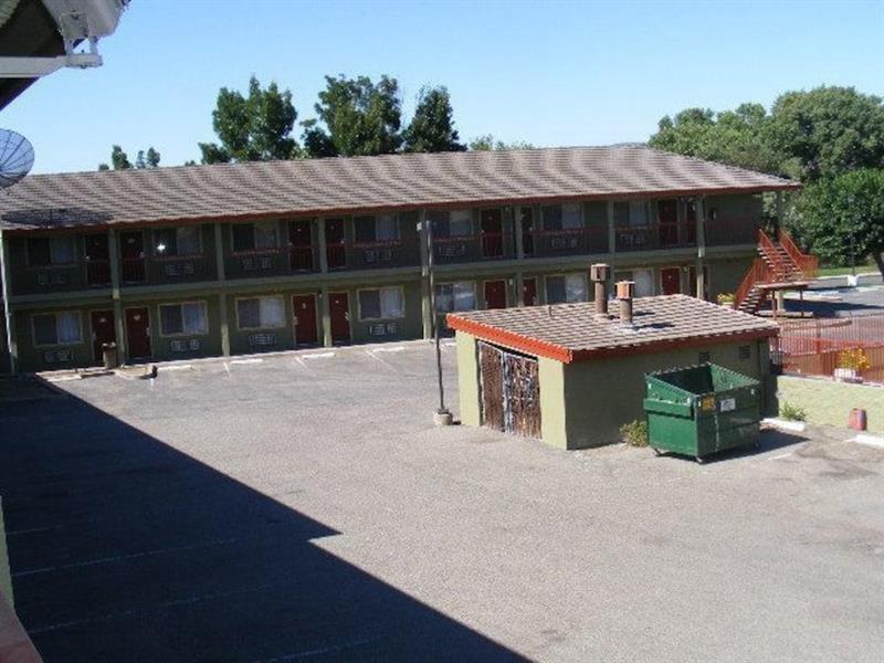 Inn At King City Exterior photo